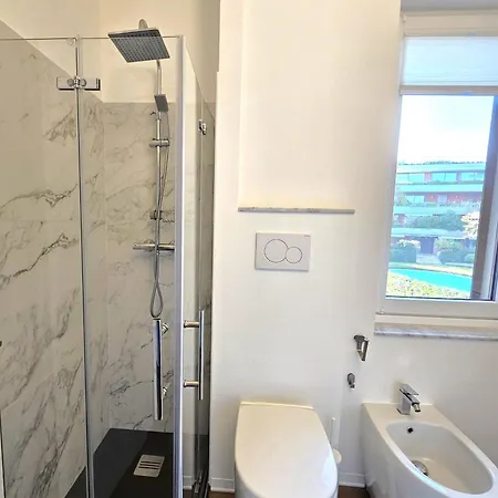 Lacus-by Goccia Di Apartment Desenzano del Garda