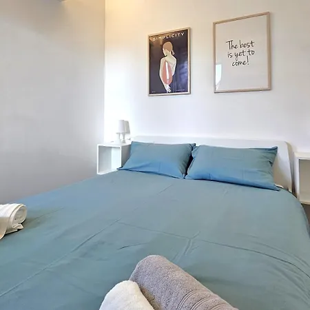 Lacus-by Goccia Di Apartment Desenzano del Garda